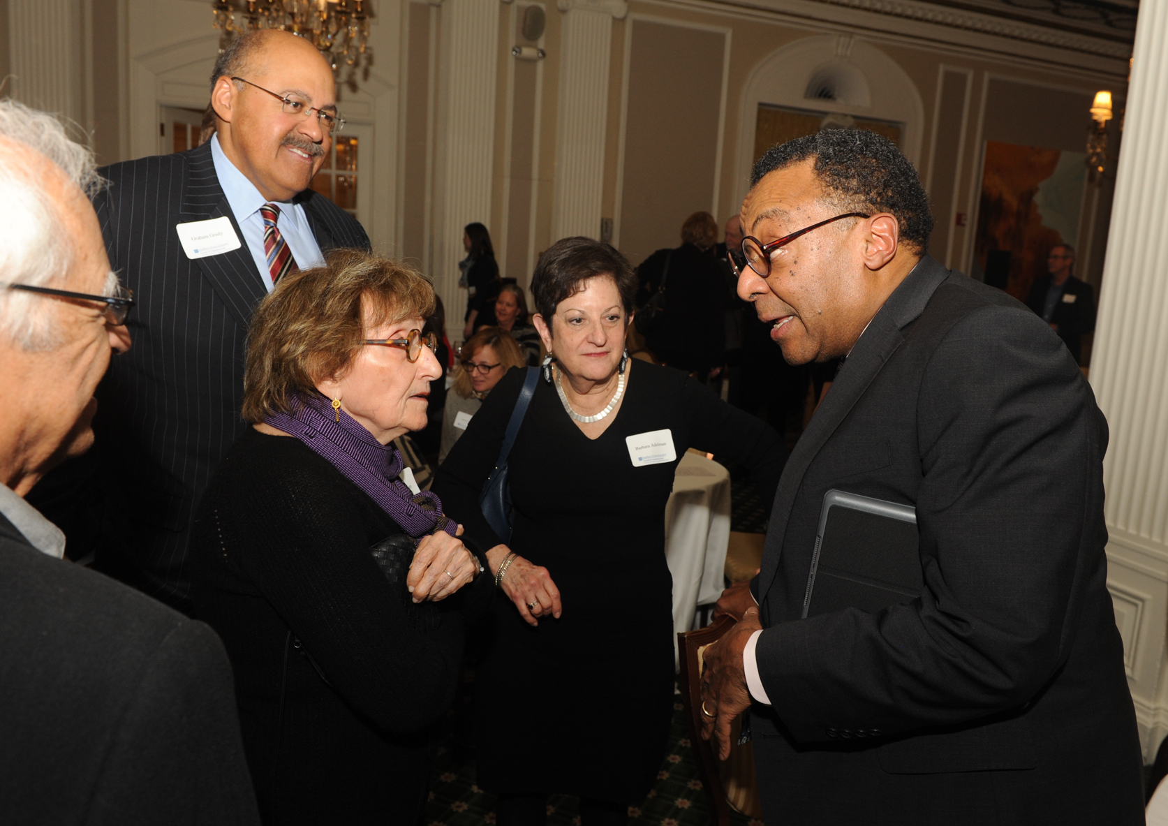 Clarence Page speaks with guests of "An Evening with Clarence Page". (Photo by Paul Berg.)